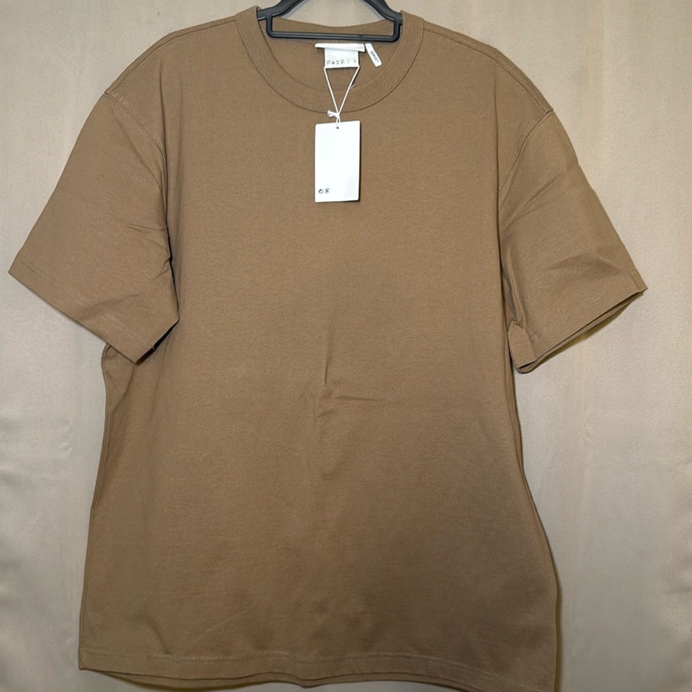 BRAND NEW - H&M Men’s Tee